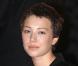 Laura Smet, presque méconnaissable sans ses cheveux ! 