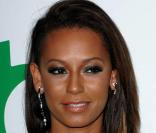 Melanie Brown a également succombé au style punk branché !<br />