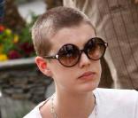 Agyness Deyn très garçonne lors du Festival de Coachella 