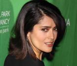 Salma Hayek lors de la vente aux enchères Christie's à New York pour l'écologie le 22 avril 2010