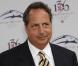 Jon Lovitz à l'occasion de la 136ème course hippique du Kentucky Derby à l'hippodrome Churchill Downs à Louisville le 1er mai 2010  