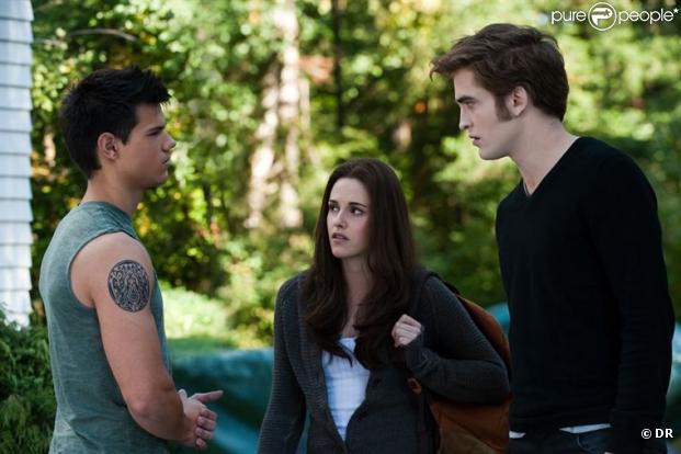 Taylor Lautner, Kristen Stewart et Robert Pattinson dans  Twilight - Chapitre 3 : Hésitation .
