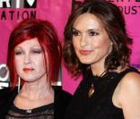 Mariska Hargitay et Cyndi Lauper au 2010 Joyful Heart Foundation Gala, à New York. 05/05/2010