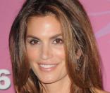Le temps ne semble pas avoir d'emprise sur la belle Cindy Crawford, qui a soufflé le 20 février ses 44 bougies. 