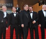 Oliver Stone et son casting de stars à Cannes, en mai 2010.