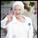 Line Renaud, 81 ans, va de nouveau donner de la voix !