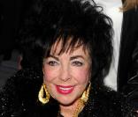 Elizabeth Taylor dîne au restaurant Boa de Beverly Hills, le 27 mai 2010 !