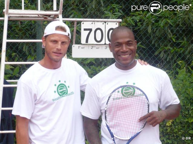 Arnaud Lemaire s'entraîne avec Lord Kossity au tournoi des personnalités 2010. 1er juin