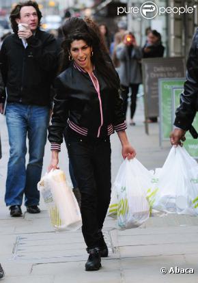 Amy Winehouse à Londres, mars 2010 ! 