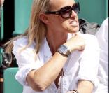 Cécile de Ménibus façon Robert de Niro (3 juin 2010 à Roland Garros)