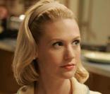 La ravissante January Jones dans le rôle de Betty Draper, dans la série  Mad Men .