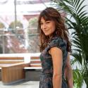 Shirley Bousquet, très sexy, dévoile ses sublimes gambettes... devant les agents du NCIS !
