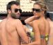 Alessandra Ambrosio : Son amoureux, elle le gâte à coups de gros bisous et de sucreries !