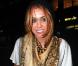 Miley Cyrus allant dîner au restaurant Tao avec son petit ami Liam Hemsworth, le 17 juin 2010