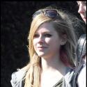 Quand Avril Lavigne livre ses petits secrets de beauté...