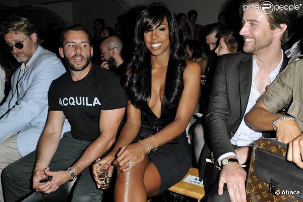 Kelly Rowland lors du défilé Jean-Paul Gaultier à Paris, le 24 juin 2010