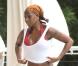 Mary J. Blige en vacances à Miami le 22 juin 2010