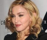 Madonna perd des places et se retrouve en 10ème position. 