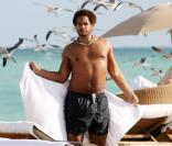 Malgré son regard qui tue, Gary Dourdan n'a pas un physique d'athlète... 