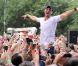Enrique Iglesias était l'invité, le 16 juillet 2010, du Today Show de la NBC. Une fan s'en souviendra longtemps !
