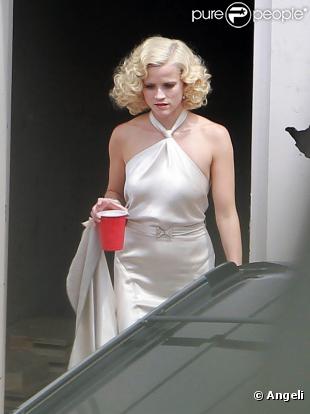 Reese Witherspoon sur le tournage de  Water for Elephants,  à Los Angeles le 16 juillet 2010   