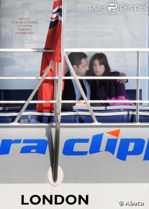 Nicolas Sarkozy et Carla plus amoureux que jamais en Angleterre