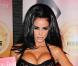 Quand Katie Price se dénude lors d'une séance de dédicaces, c'est... le paradis !