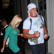 Hulk Hogan et sa nouvelle compagne, le 27/03/08