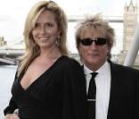 Rod Stewart et Penny Lancaster accueilleront en mars 2011 leur second enfant... Un petit frère ou une petite soeur pour leur fils Alastair, 4 ans ?