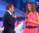 Julie rejoint Benji sur le plateau (prime du vendredi 13 août 2010).  