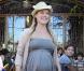 Ali Larter exhibe fièrement son ventre tout rond et s'active en vue de l'arrivée de bébé !