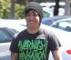 Pete Wentz : Il fait tout comme... Sharon Stone !