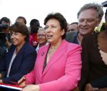  La ministre des sports Roselyne Bachelot ici en compagnie de Marie-José Pérec inaugure le 23e Villeneuve d'Ascq Athletics à Villeneuve d'Ascq le 24 août 2010 