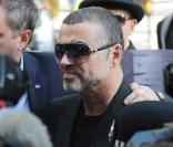 George Michael se présente au tribunal d'Highbury Corner, à Londres, le 24 août 2010