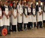 Les vingt candidats qui font leur entrée dans l'Atelier de MasterChef