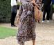Eva Mendes dans les rues de Paris, le 8 septembre 2010