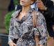 Eva Mendes dans les rues de Paris, le 8 septembre 2010