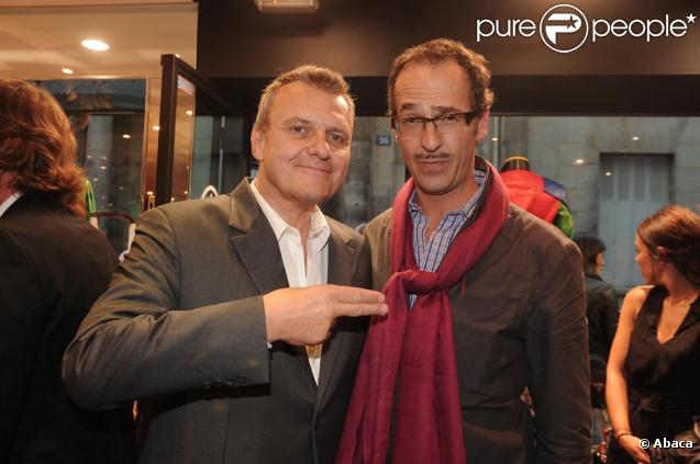 Jean-Charles de Castelbajac et Emmanuel de Brantes lors de l'ouverture de la nouvelle boutique Jean-Charles Castelbajac à Paris le 9 septembre 2010