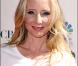 La sublime Anne Heche a fait le déplacement pour soutenir l'événement annuel Stand up 2 Cancer, ce vendredi 10 septembre.