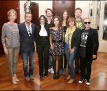 Lââm, Joyce Jonathan, Michèle Laroque, Bernard Montiel, Pauline et Déborah lors de la conférence de presse de l'association Faire Face au Park Hyatt à Paris le 20 septembre 2010.