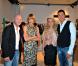 Anna Wintour : Malgré son revers, elle réussit à garder le sourire...