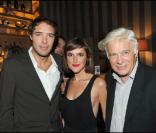 Nicolas, Victoria et Guy Bedos lors du concert dans le club L'Arc à Paris le 22 septembre 2010
