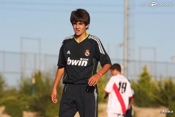 Enzo Zidane, 15 ans, fils de Zinedine Zidane et leader de l'équipe de jeunes du Real Madrid, lors d'un match à Madrid, le 11 septembre 2010.