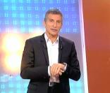 Nagui est l'animateur de  Tout le monde veut prendre sa place , tous les midis sur France 2.