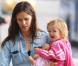Jennifer Garner et sa petite Seraphina, dans les rues de Los Angeles, le 14 octobre 2010