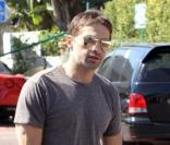 Olivier Martinez va déjeuner chez Halle Berry le 9 ocrobre 2010 à Malibu 