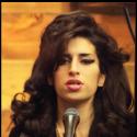 Amy Winehouse est de retour sur scène, et vous présente sa ligne de vêtements !