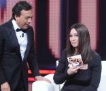  Monica Bellucci sur le plateau de l'émission Chiambretti Night à Milan le 26 octobre 2010 