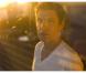 Marc Lavoine et Valérie Lemercier partagent un duo sur Volume 10 : La Grande Amour. Son clip met en scène des figurants multiples pour une ode à la tolérance.