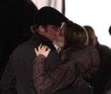 Angelina Jolie, avec Brad Pitt, sur le tournage de son premier film à Budapest en octobre 2010